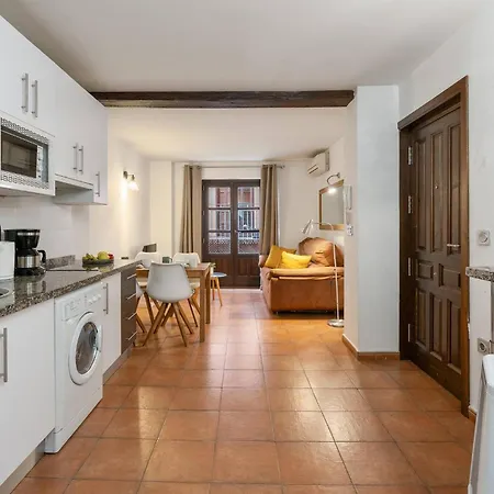 Gatu A Pies De La Alhambra 1b * グラナダ